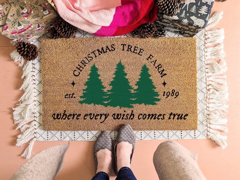 Christmas Tree Farm Holiday Door Mat, Christmas Tree Farm Doormat, Welcome Mat, Winter Decor, Christmas Gift, Seasonal Front Porch Decor Bild 1
