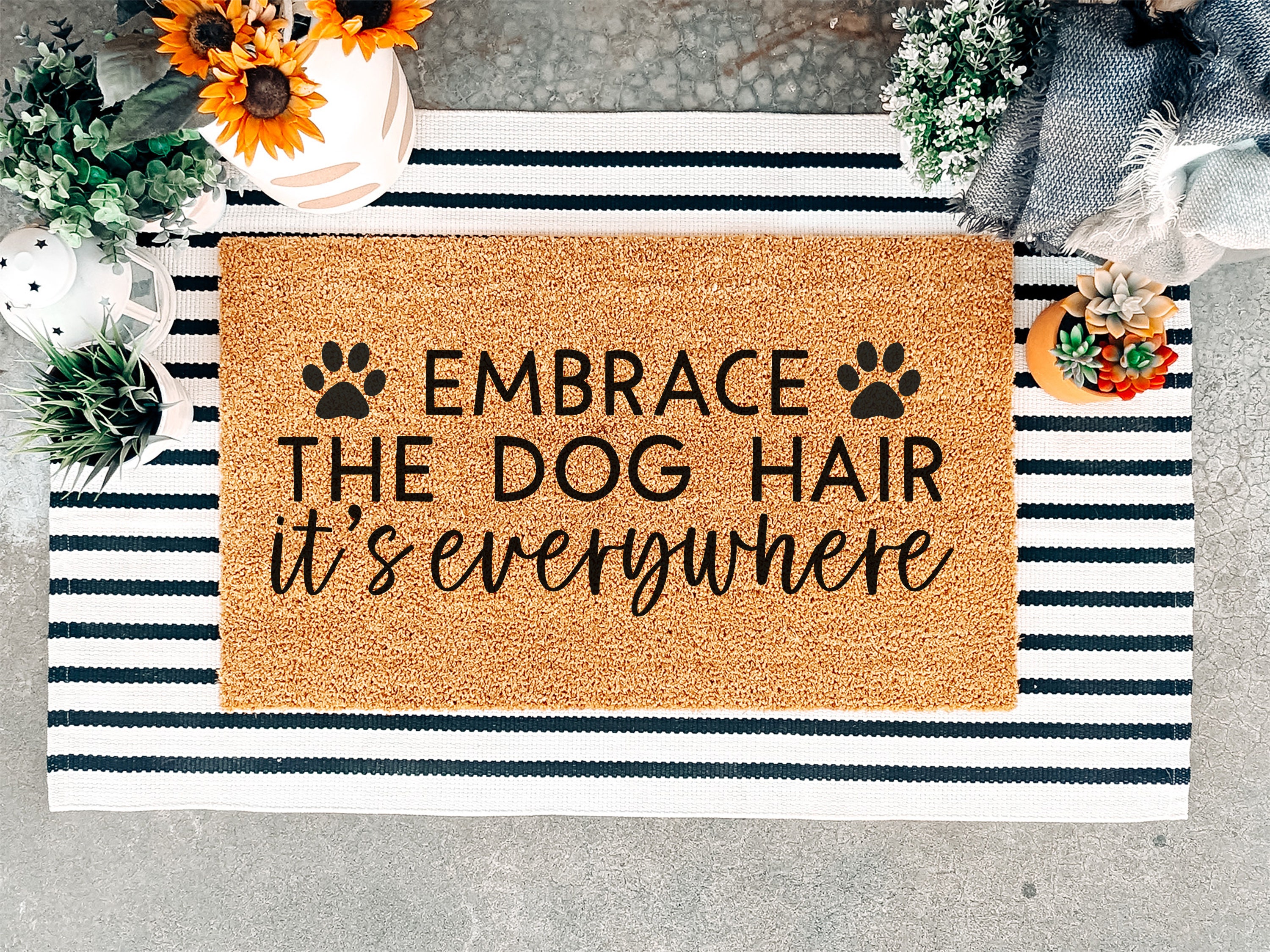 Dog Hair Welcome Doormat - Iron Accents