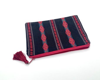 Small Aztec print pouch, clutch purse, zippered cotton bag, handmade gift, southwestern geometric fabric, boho western desert vibes