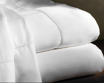 Italian Sateen Fine Finishing 600 TC Hand Embroidered Sheets Set