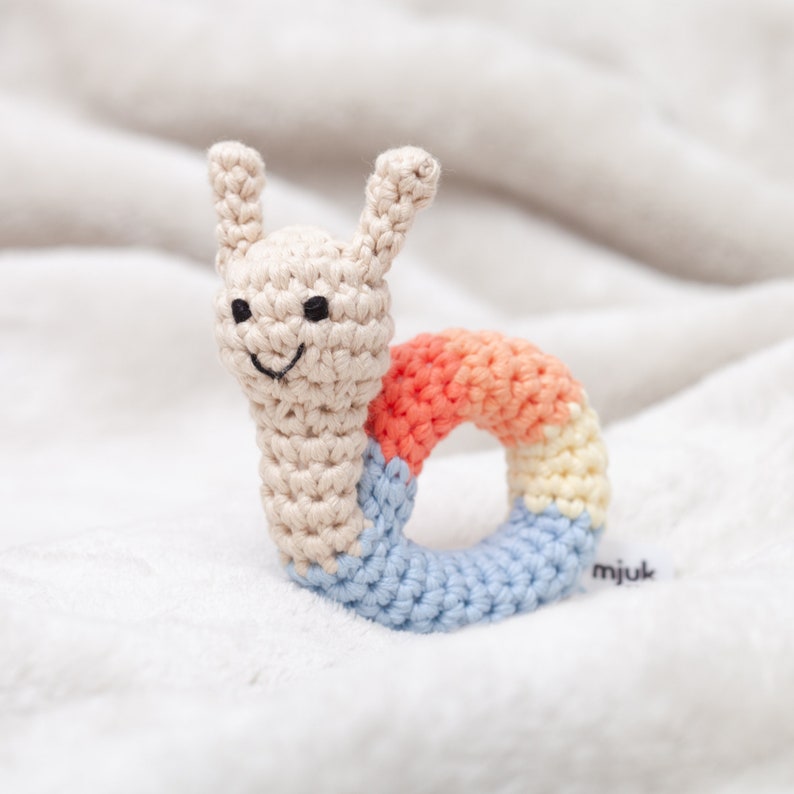 crochet animal rattle, baby toy, handmade snail 'ANNI' image 1