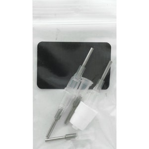Plastic Squeeze Bottle With Precision Needle Tip 