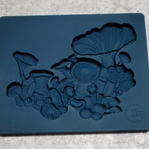 Zuri Designs, Inc - Silicone Mold - Mushroom Bloom 1