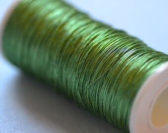 371 Thread - Grass Green
