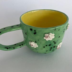Keramikbecher-Schaf Keramikbecher-glückliche Schafbecher-handgemachter Becher