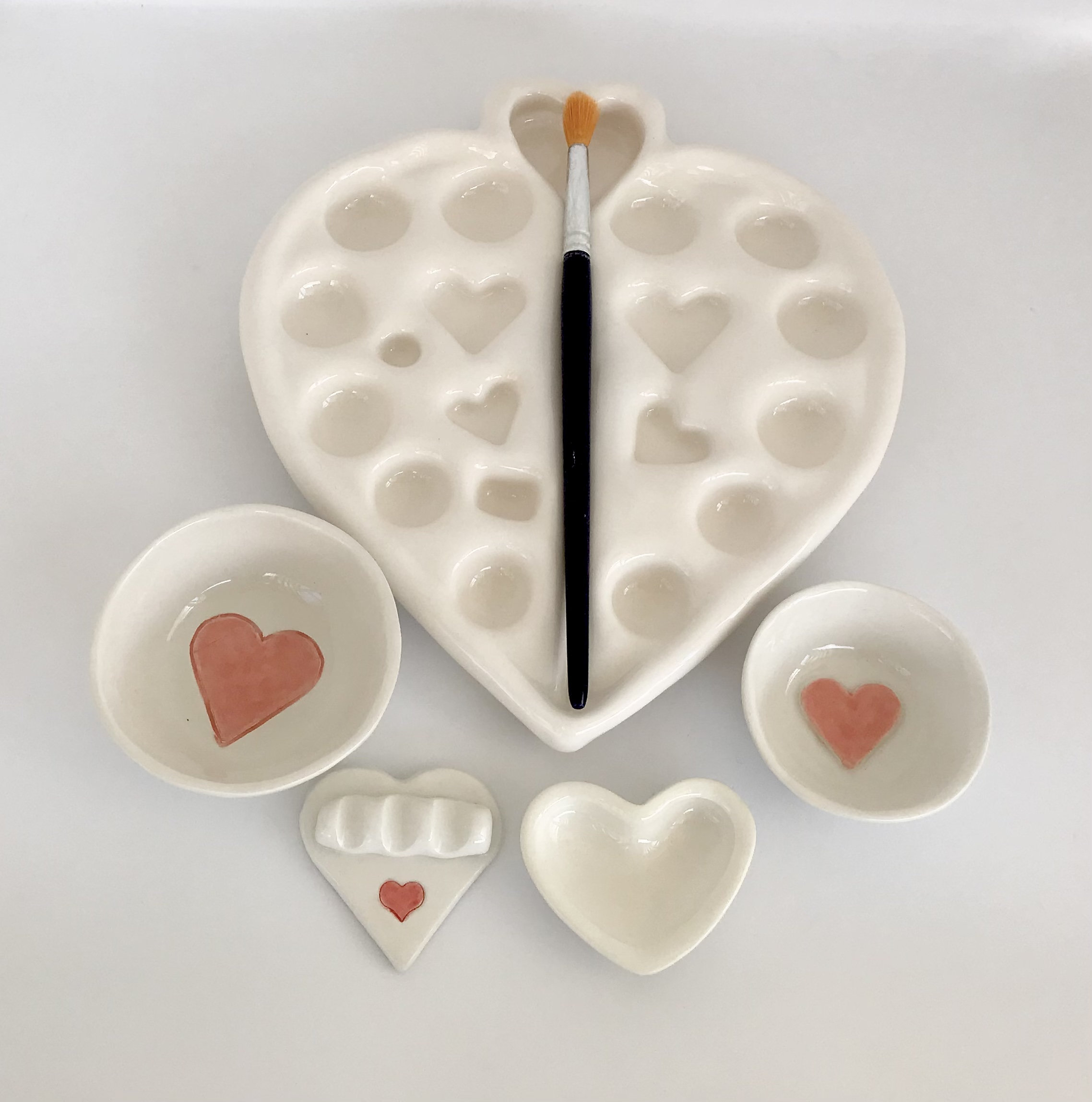 皿・プレート Human made HEART CERAMICS TRAY Human made HEART CERAMICS TRAY - メルカリ