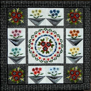 Applique pattern for quilted wallhanging