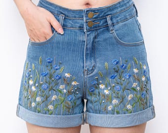 ブルーコーンフラワーデイジー刺繍入りデニムショートパンツ（レディース）、ワイルドフラワー柄ハイウエストジーンズショートパンツ（夏服）