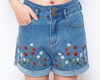 Strawberry Daisy Embroidered Denim Shorts Women, Cottagecore High Waisted Jean Shorts Summer Outfit