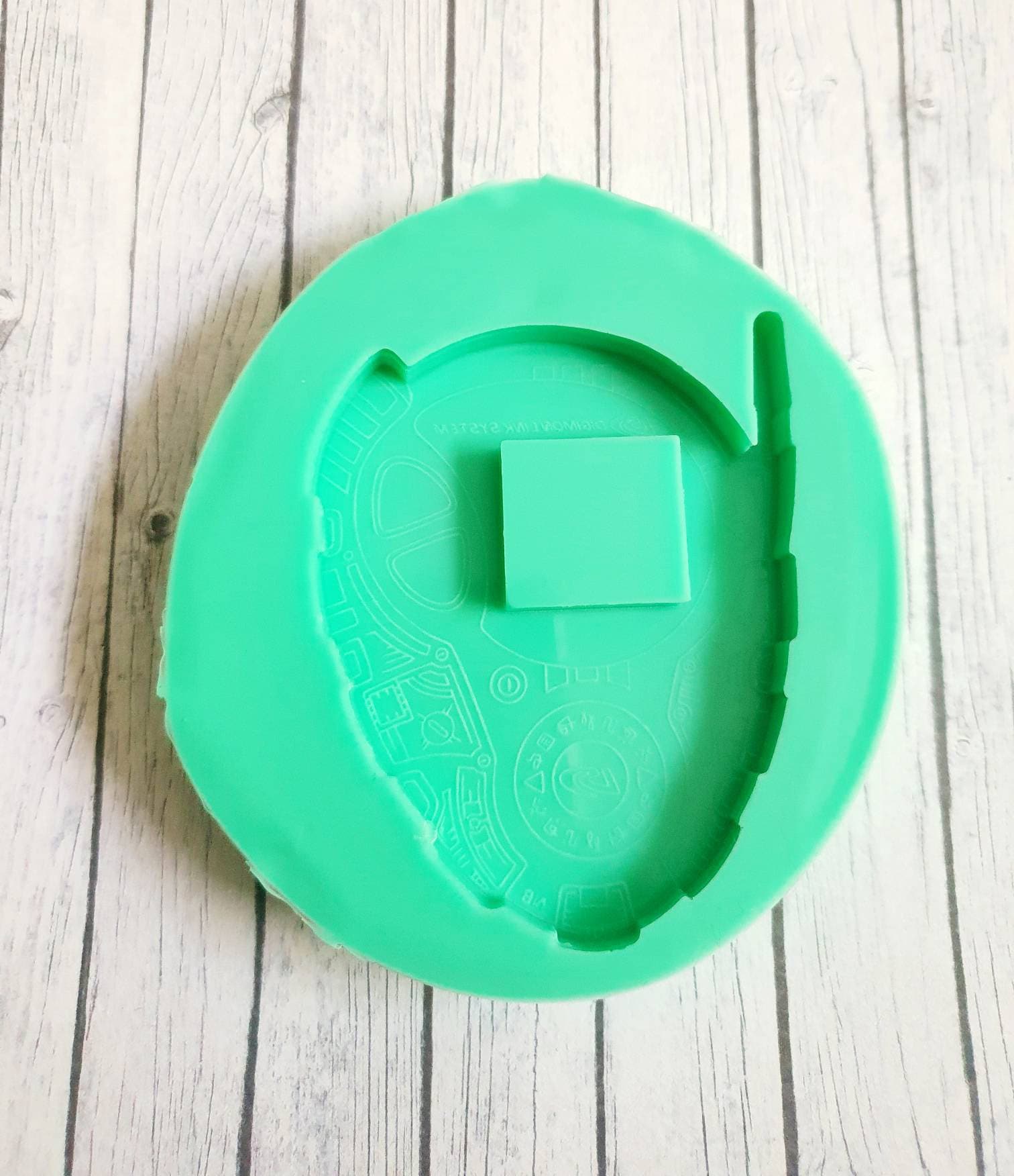 Resin Silicon Mold Shaker D3 Digivice Digimon Adventures Silicone