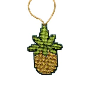 Pineapple Ornament・Handmade Christmas Decor