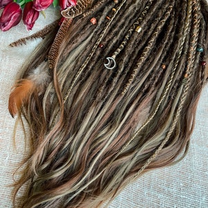 Synthetic dreads, island life set, natural light brown crochet dreadlocks with a strand of loose hair at the end of SE or DE boho style