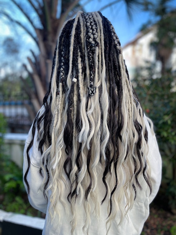 35 Black & White Dreads Dreadlock Hair Extensions Amazon.com : Kyriena Black to White Clip In Dreadlock  main image 3