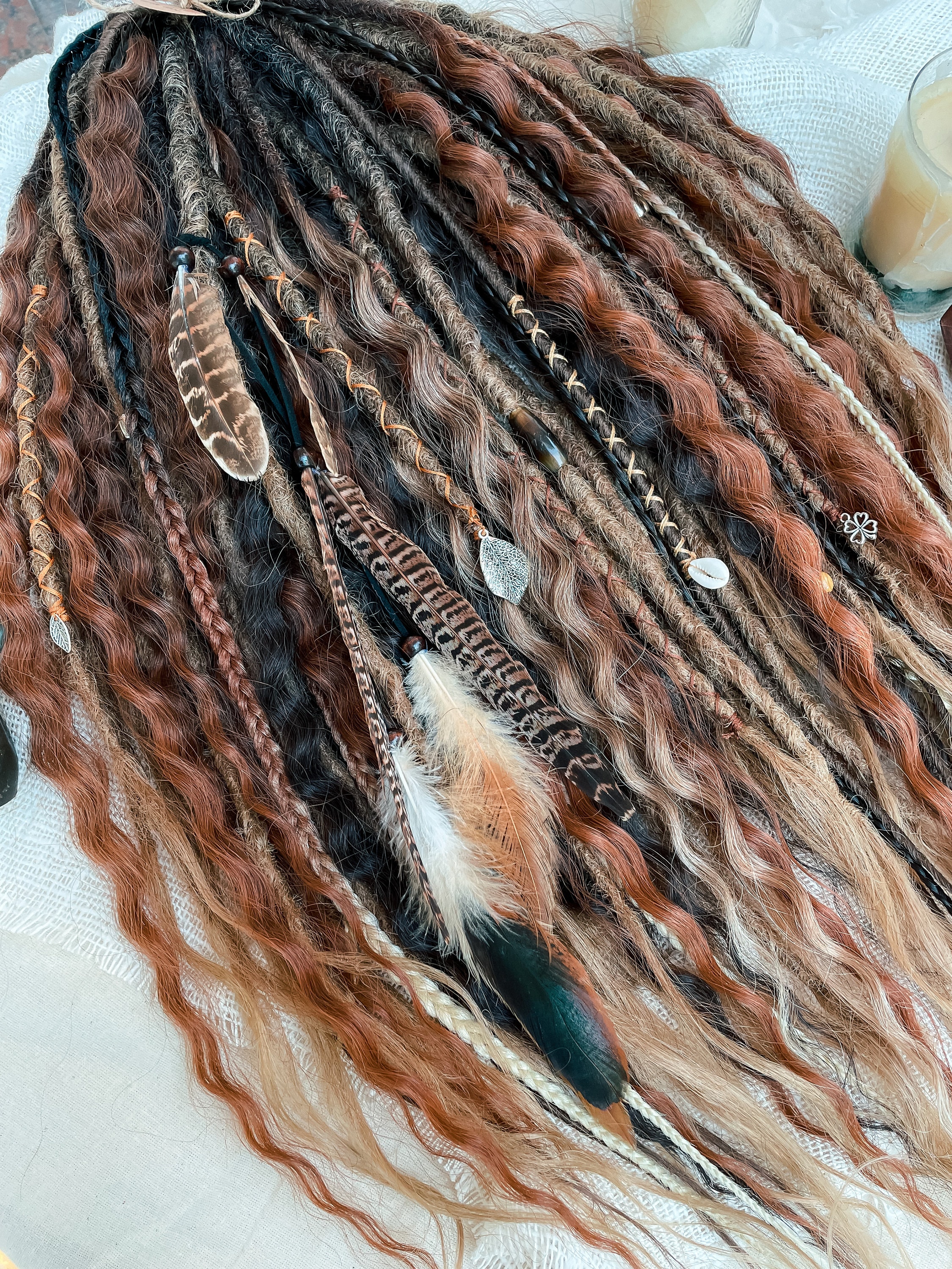 Dune Synthetic Dreads: Brown, Copper, Blonde Dready Waves  display picture 3
