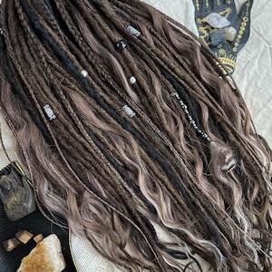 Synthetic dreads, California dreams set, dready waves light brown, black and dirty blonde dreadlocks with accessories, boho style, festival