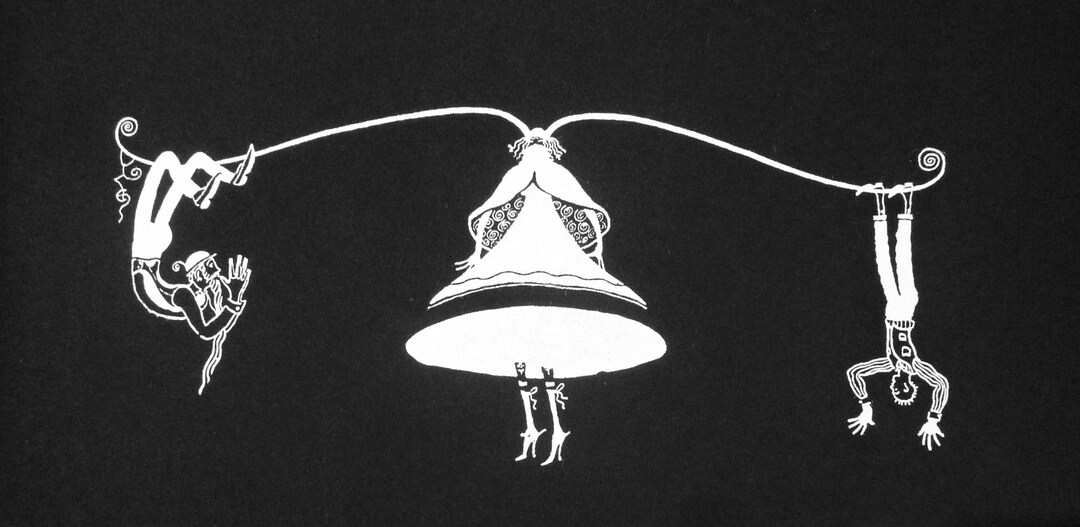 BELL WOMAN Antennas T Shirt Etsy