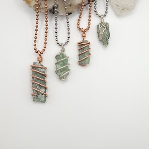 Raw Green Kyanite Necklace in Copper or Silver | Heart Chakra Crystal for Balance and Emotional Healing | Stone of Truth | Gift for Her