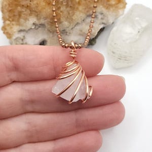 Rose Quartz Necklace | Raw Crystal Pendant in Copper | Heart Chakra Healing Jewelry | Self Love Gift | Pink Crystal Necklace for Her