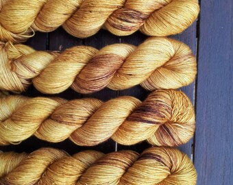 Hand dyed Merino silk single yarn Superwash 100 g