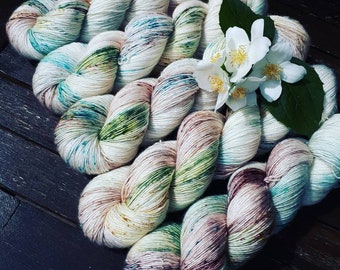Hand dyed Merino silk single yarn Superwash 100 g