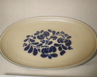 Pfaltzgraff Village Oval Platter Tray Oven Microwave Safe Made in USA