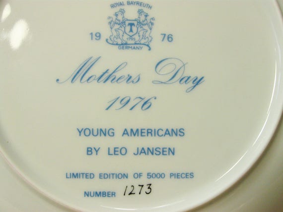 Vintage Royal Bayreuth Mothers Day 1974 Young Americans Collector Plate