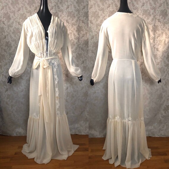 Vintage 1930’s Silk Chiffon & Lace Cream Lingerie