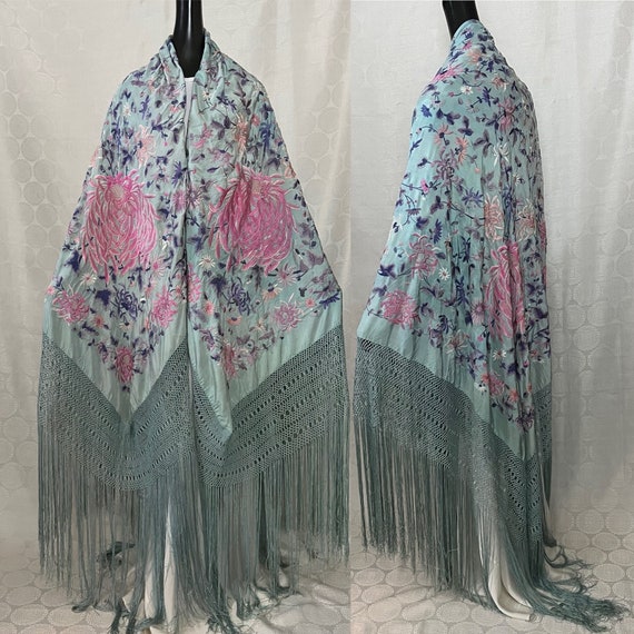 Antique 1920’s Hand Embroidered Silk Shawl, Piano… - image 6