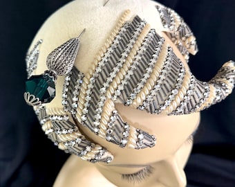 Vintage 1950’s Alfreda Paris, New York, Rhinestone, Beaded Faux Pearl, Evening Cocktail Hat, Glamorous Headpiece, Green Glass Stone Hat Pin