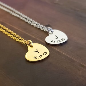 Personalizado de alta qualidade em aço inoxidável gravura inicial ouro prata coração pingente colar amor, colar carta personalizada