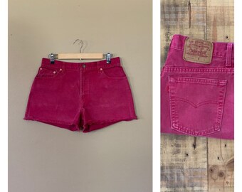 pink levis shorts