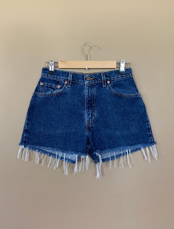 29” Levis Shorts High Waisted Denim / 90s Levis S… - image 3