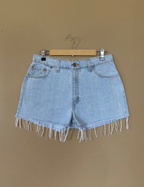 31/32” Levis High Waisted Shorts / 90s Levis Shor… - image 2