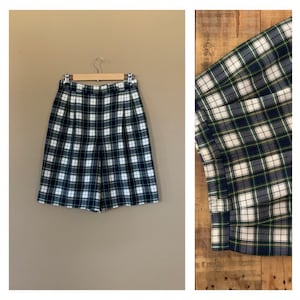28/29” Plaid High Waisted Shorts Cotton Medium /Plaid Shorts / 90’s Shorts Medium /High Waisted Shorts / 90’s Plaid Clothing