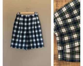 28/29” Plaid High Waisted Shorts Cotton Medium /Plaid Shorts / 90’s Shorts Medium /High Waisted Shorts / 90’s Plaid Clothing