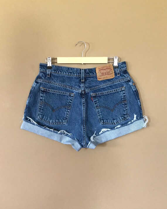 Waist 31" Levis High Waisted Shorts Denim / Levis… - image 4