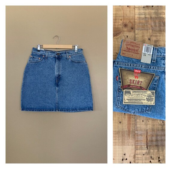 32”/33” Levis Denim Skirt High Waisted 551 / Levis