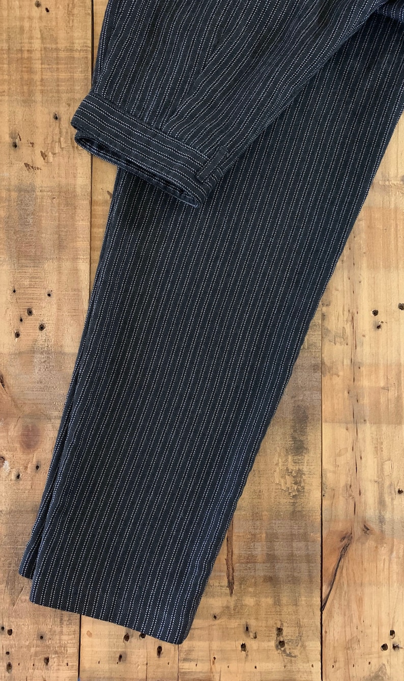25\u201d Pinstripe Pants High Waisted 90s Cotton Tapered Leg Pleated Womens Cotton Pants Womens 90/'s Pants 90s Cotton Pants XSmall