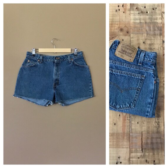 Waist 31" Levis High Waisted Shorts Denim / Levis… - image 1