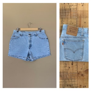 33&quot; Levis High Waisted Shorts Denim / Levis Shorts / 90s Denim Levis High Rise Denim Shorts / Levis Jean Shorts / Levis Size 12