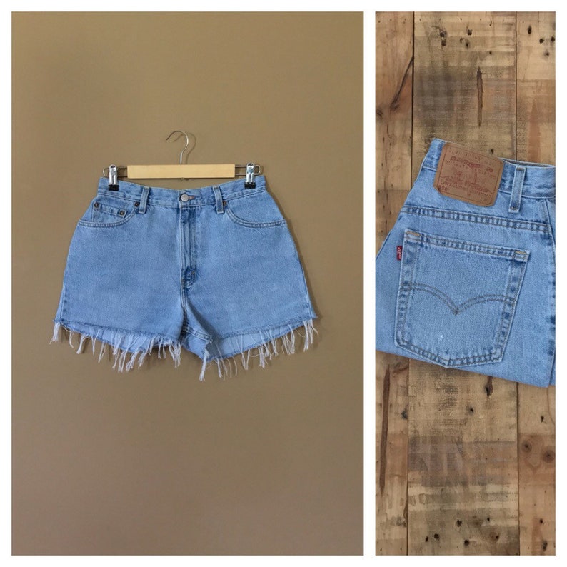 levi high wasted shorts