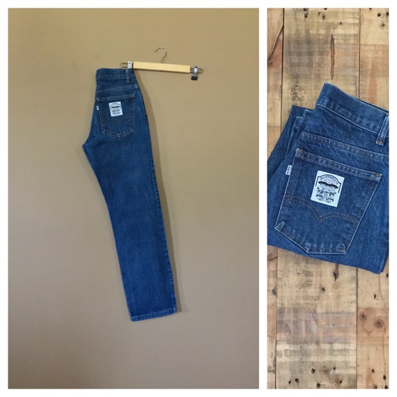 26" Levis High Waisted Jeans/90s Jeans/Vintage Hig
