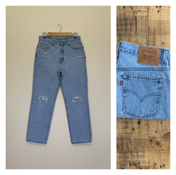 32” Levis 512 High Waisted Jeans Light Wash / Lev… - image 1