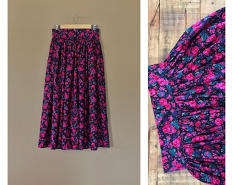 90’s Maxi Floral Skirt Medium / Vintage Skirt Size 28 / Womens Floral Skirt / High Waisted Clothing / 90s Preppy Skirt