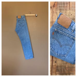32" Levis High Waisted Jeans/ Levis 550/90s Jeans/Vintage High Waisted Jeans/Mom Jeans/Acid Wash Jeans/Jordache Jeans / Guess