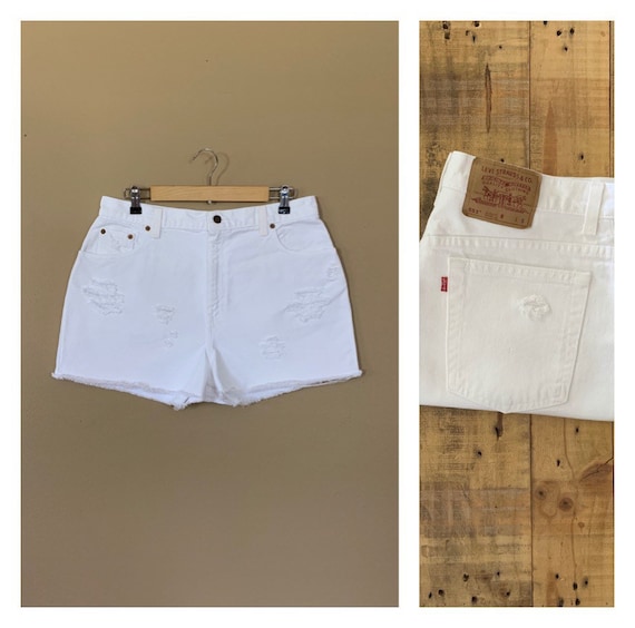 34” White Levis Shorts High Waisted Cutoffs /Levis Sh… Gem