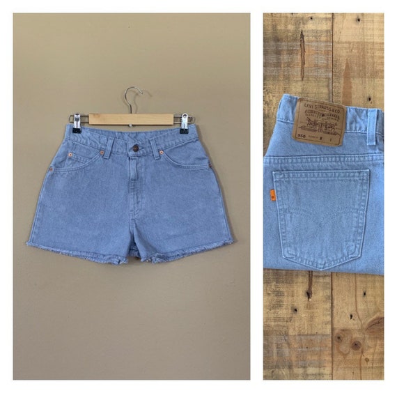 29” Levis Shorts High Waisted Denim/Levis Shorts/9