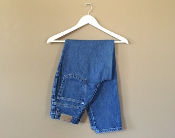 Size 8 High Waisted Jeans  / 90s Jeans / Vintage High Waisted Jeans / Mom Jeans / Acid Wash Jeans