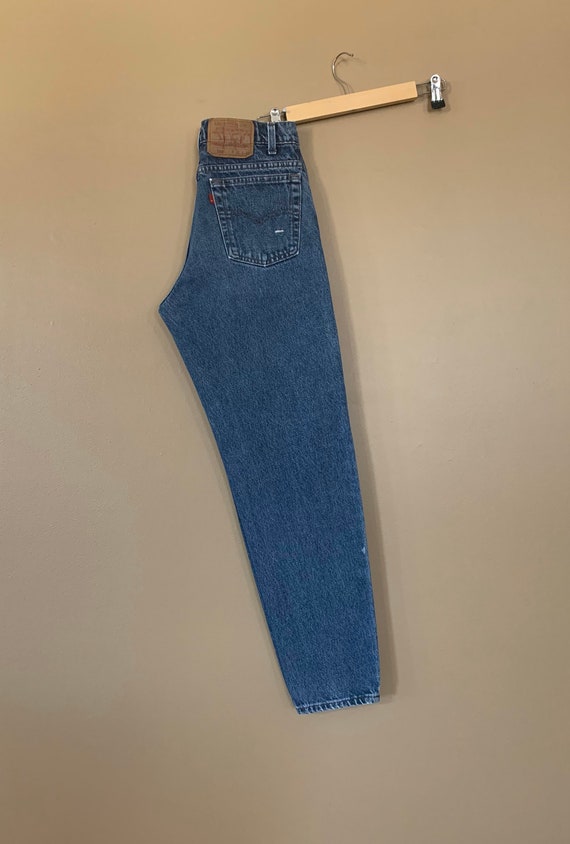 30" Levis High Waisted Jeans Ripped / Levis 550 /… - image 6