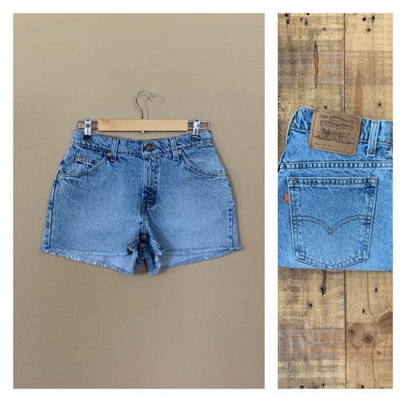 28/29” Levis High Waisted Shorts / Vintage Levis S